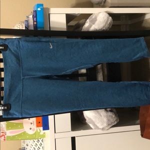 Nike leggings